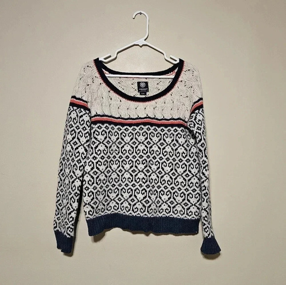 American Eagle Outfitters Wool & Alpaca Blend Sweater Size Large Nordic - Picture 1 of 6